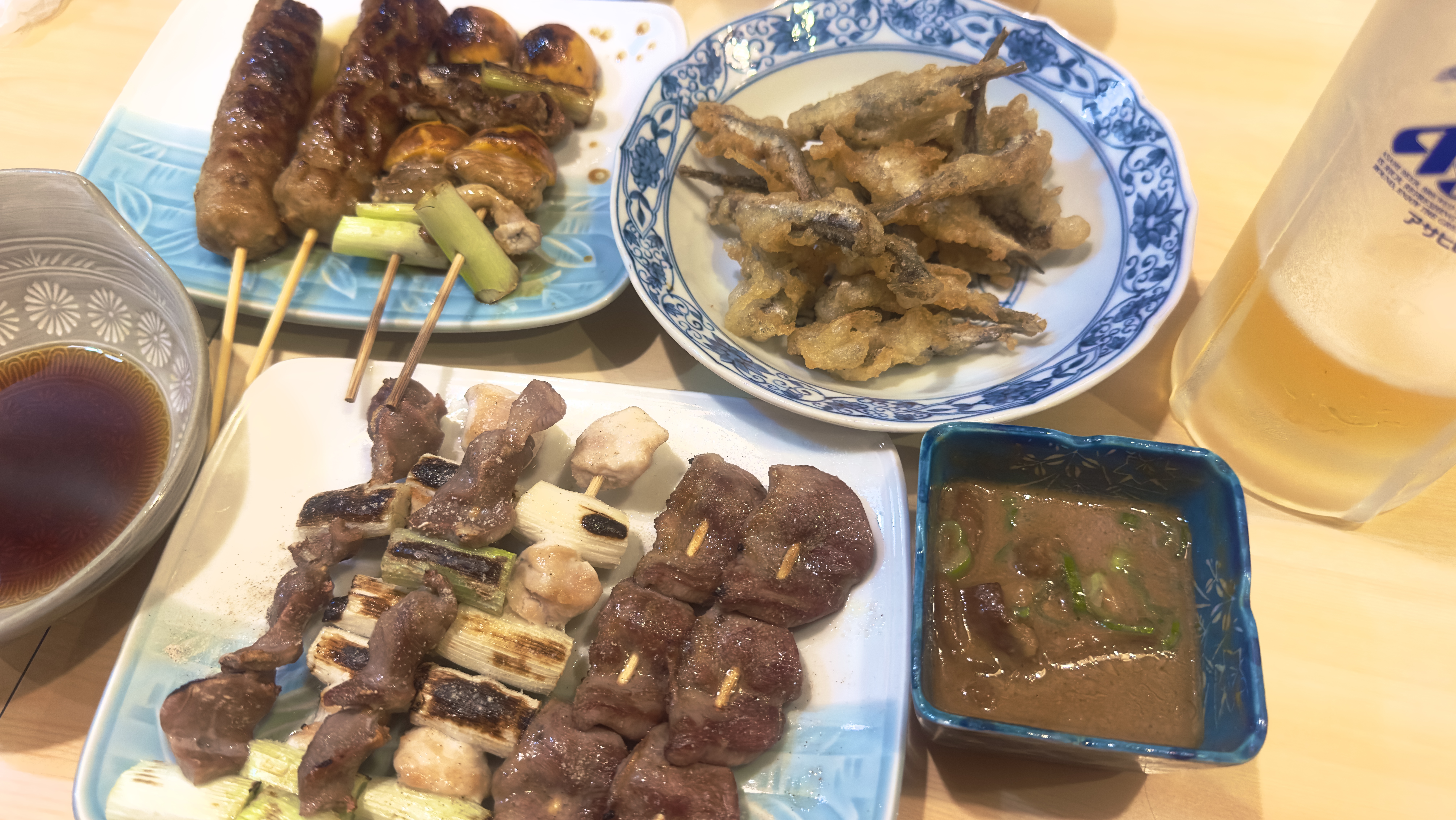 呉市 焼鳥一とり呉名物｢みそだき｣ 小イワシの天ぷら 焼き鳥盛り合せ