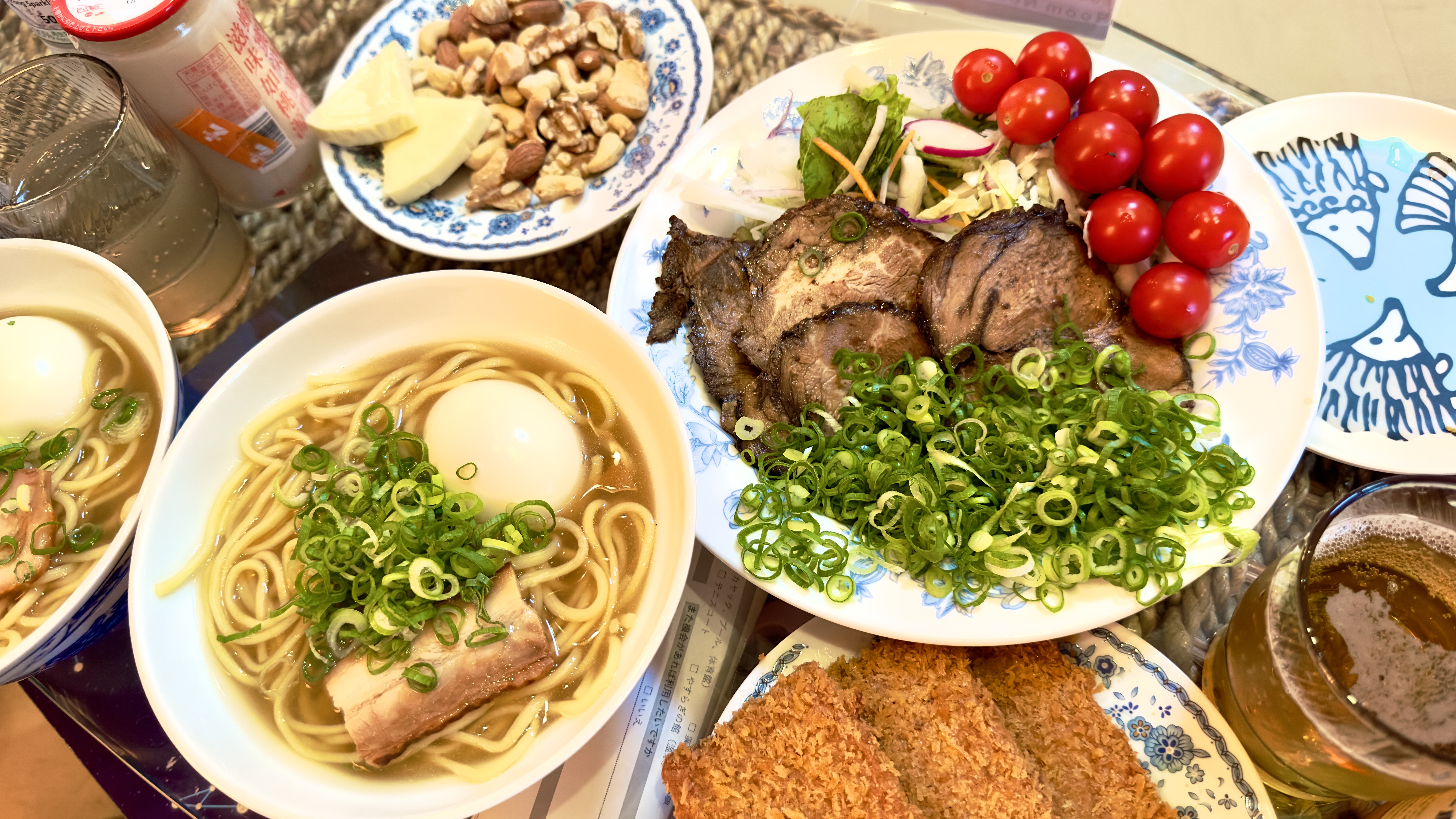 上蒲刈島ドーム型コテージに戻ってチャーシュー麺を2人で作って