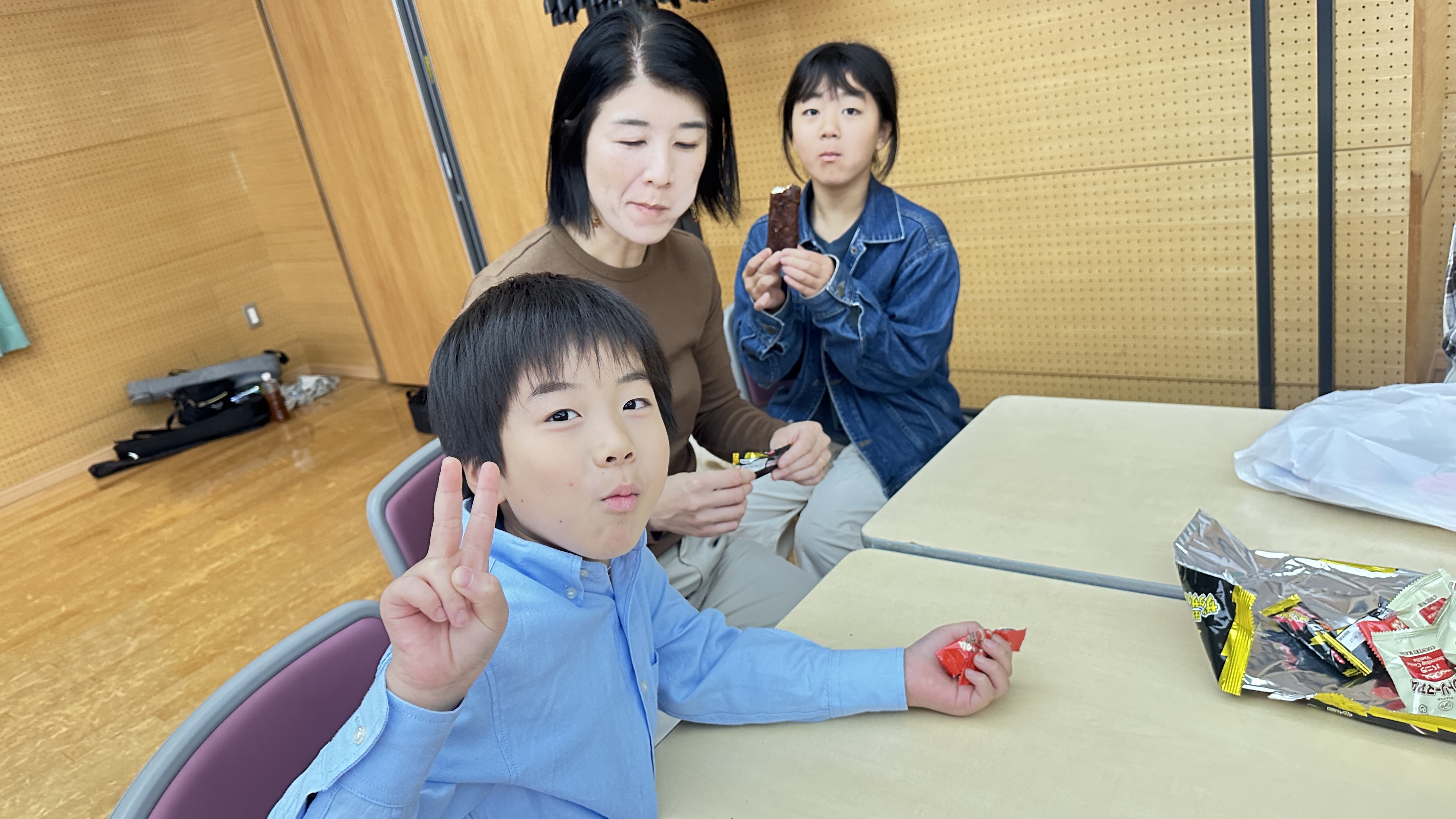 ORDENES ギター•ウクレレ•歌の教室 秋の発表会 ORDENES ギター•ウクレレ•歌の教室 秋の発表会