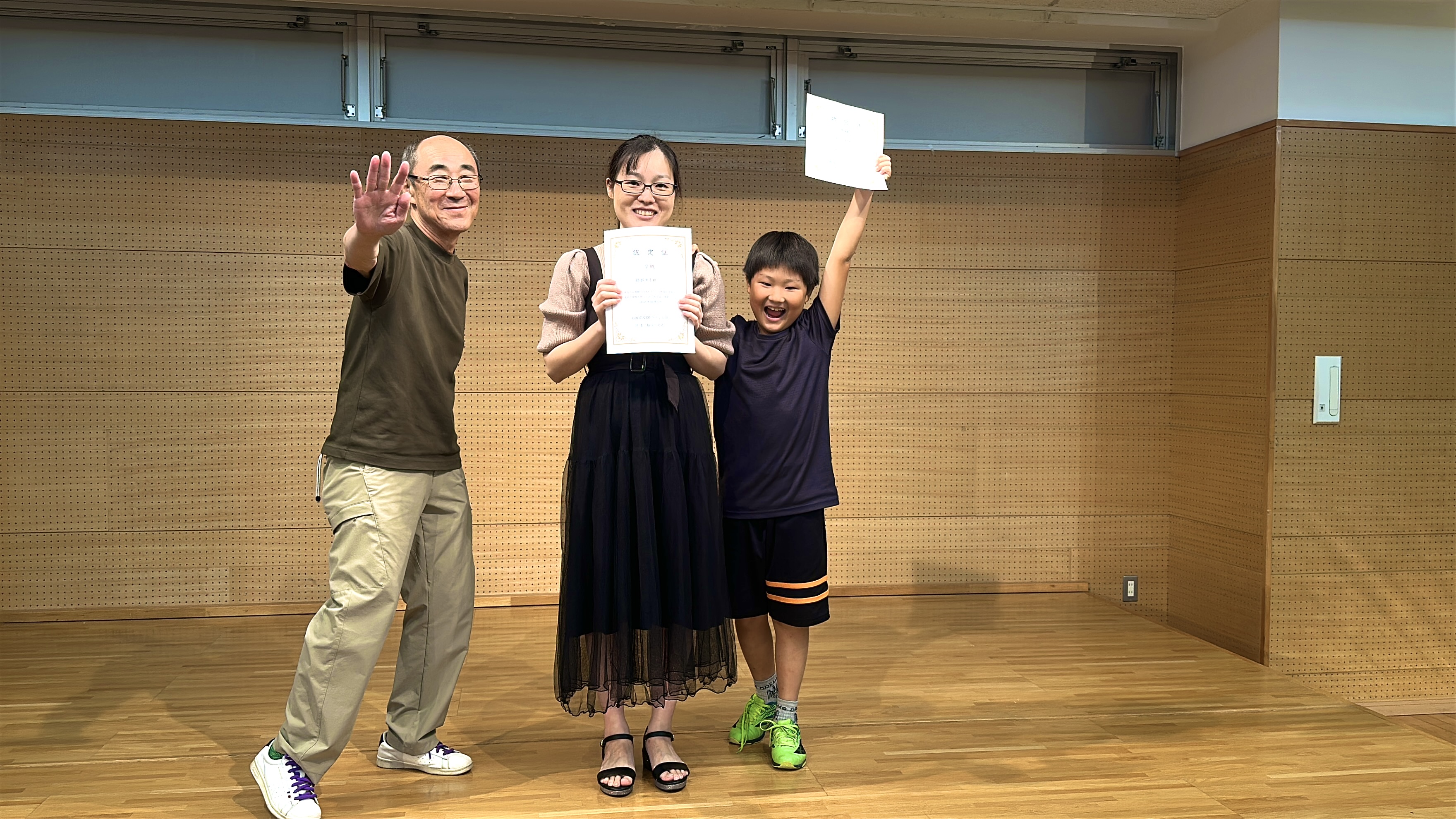 ORDENES ギター•ウクレレ•歌の教室 秋の発表会 ORDENES ギター•ウクレレ•歌の教室 秋の発表会