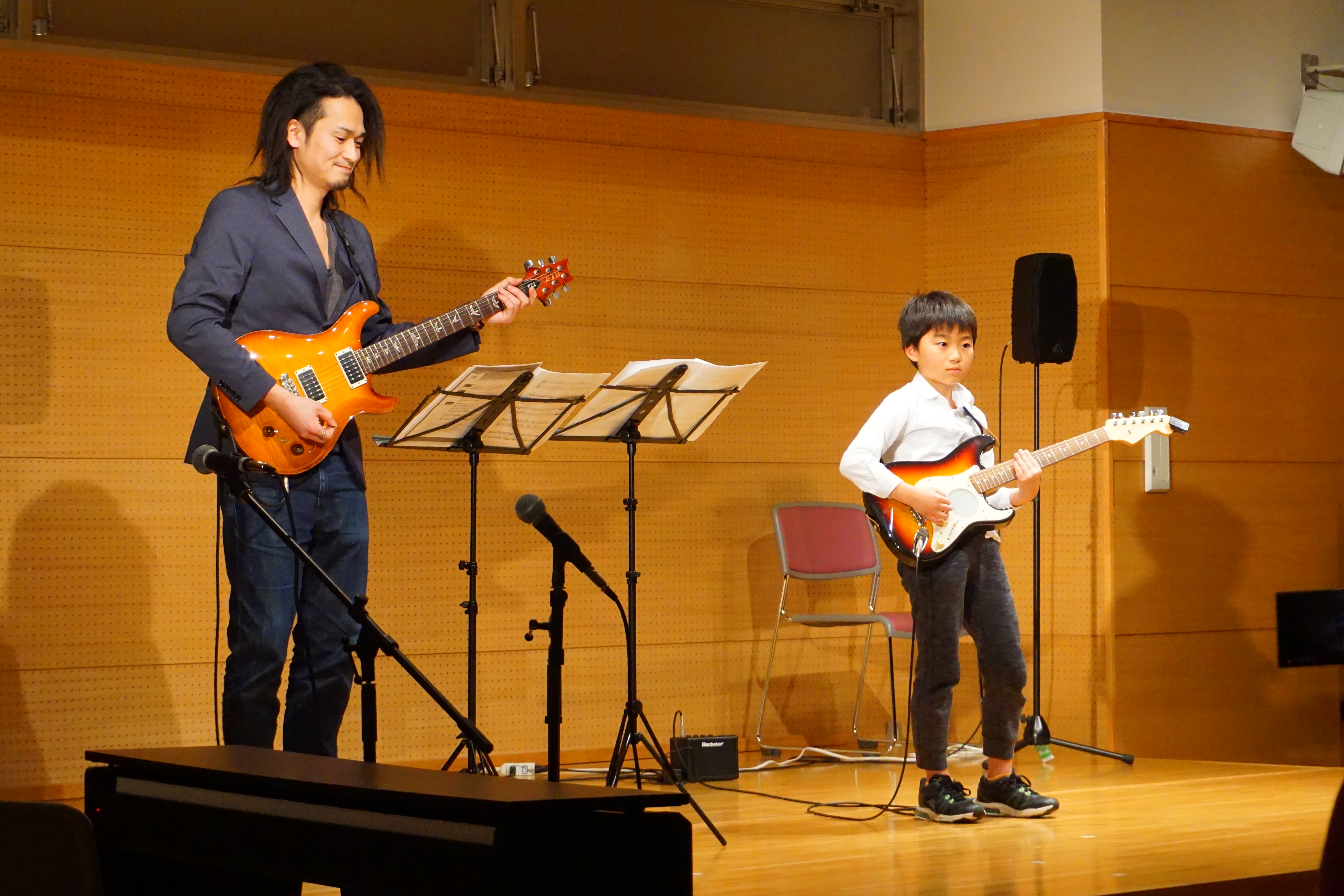 東京都板橋区のギター教室ちっちゃいけれど恐ろしく上手いです